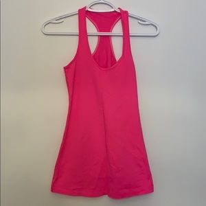 Pink tank / Lululemon